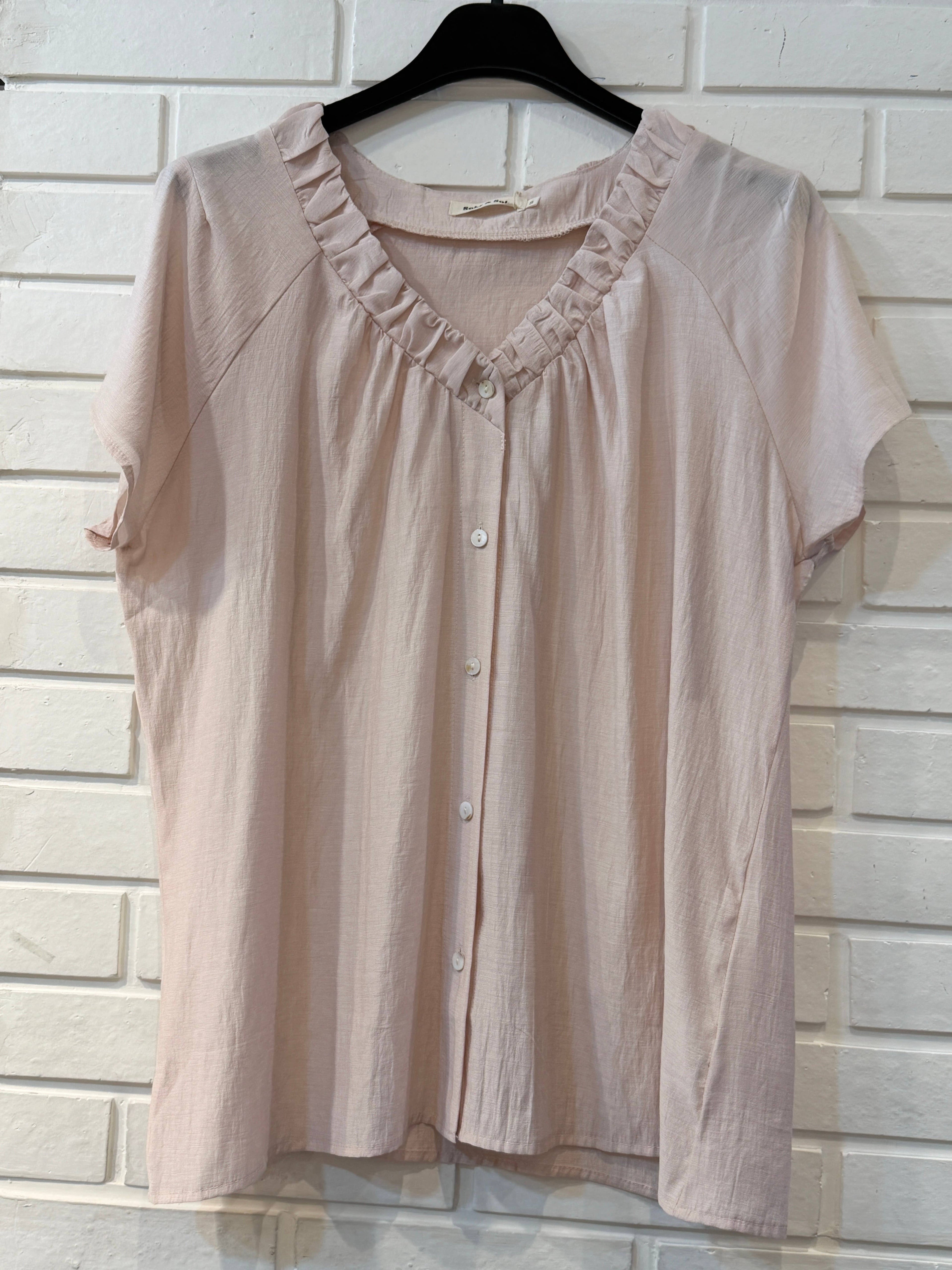 Top fluide col volant blanc bleu rose